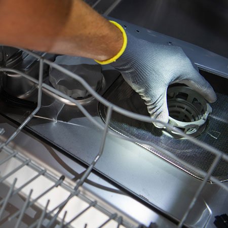 hawaiian-gardens-appliance-repair-men-image_20