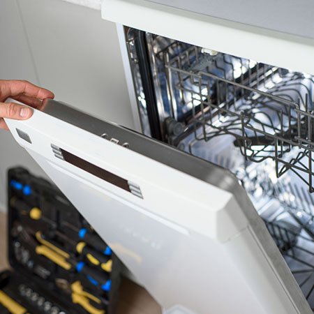 hawaiian-gardens-appliance-repair-men-image_21