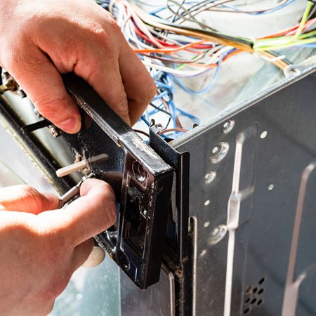 hawaiian-gardens-appliance-repair-men-image_43